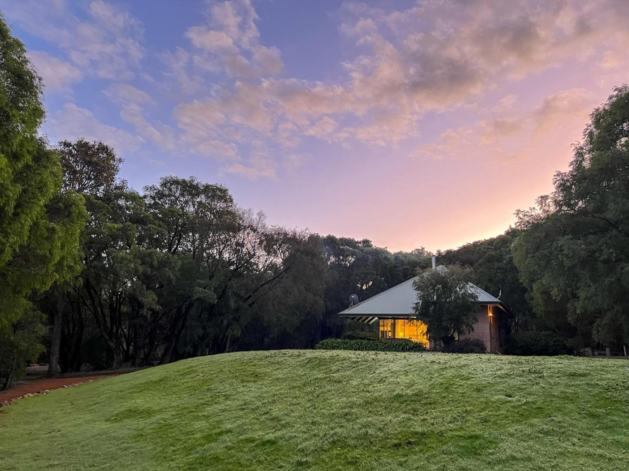 Waterfall Cottages Margaret River Екстериор снимка